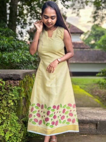 Lotus Kurta VSL022